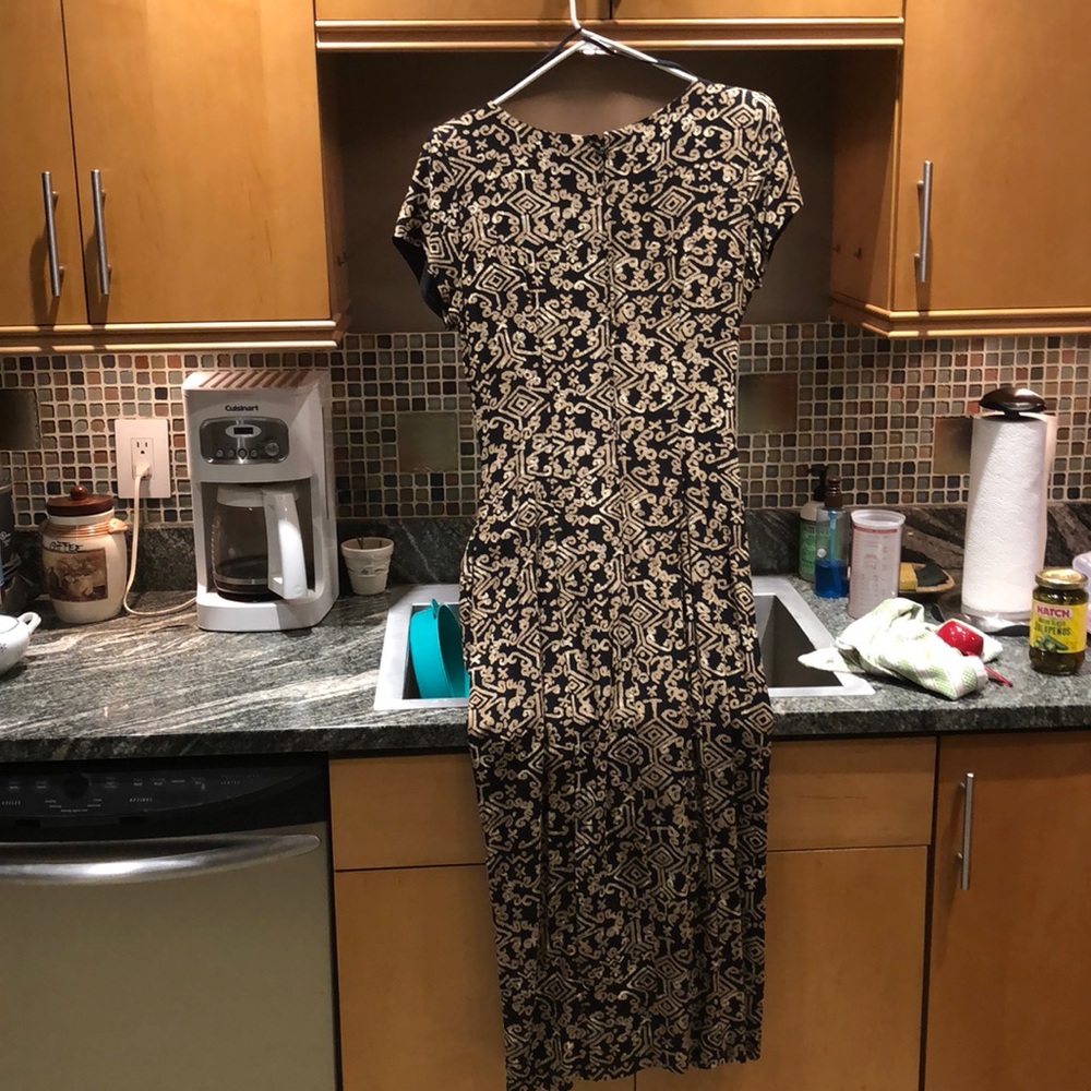 Dress - Picture 4 of 4